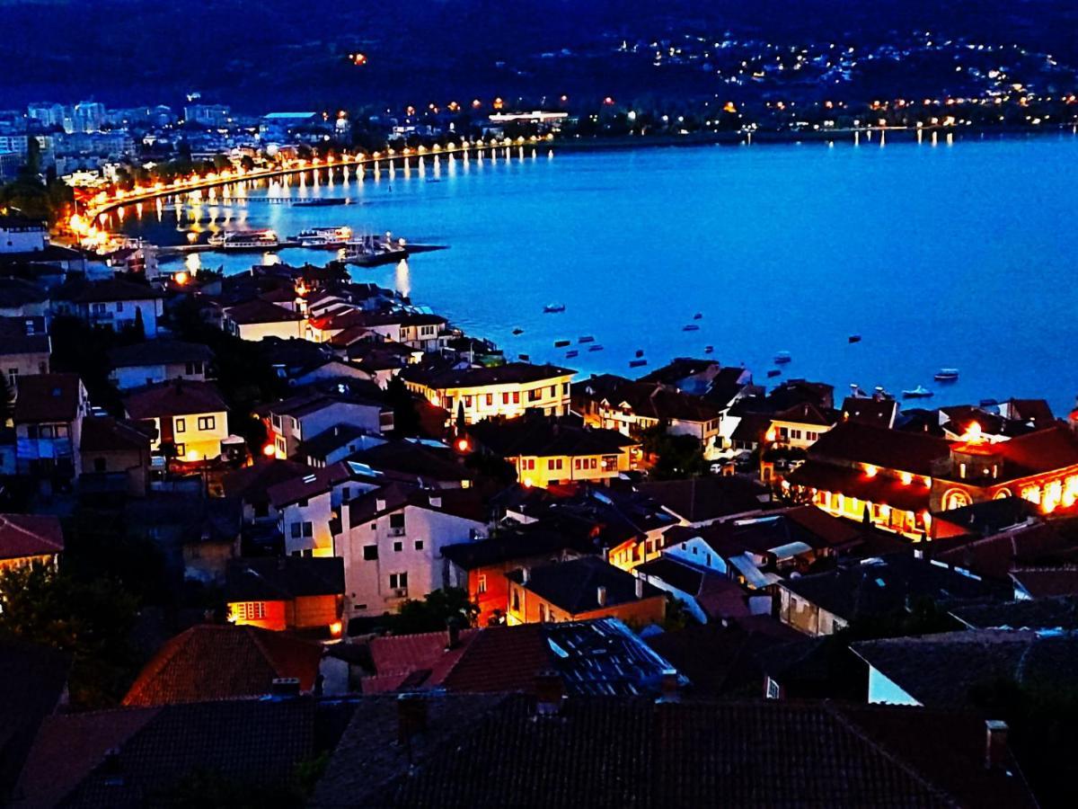 Zura Apartments Ohrid Ngoại thất bức ảnh