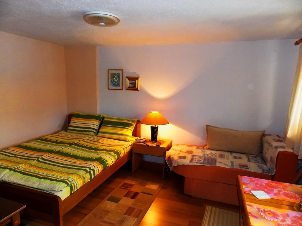 Zura Apartments Ohrid Phòng bức ảnh