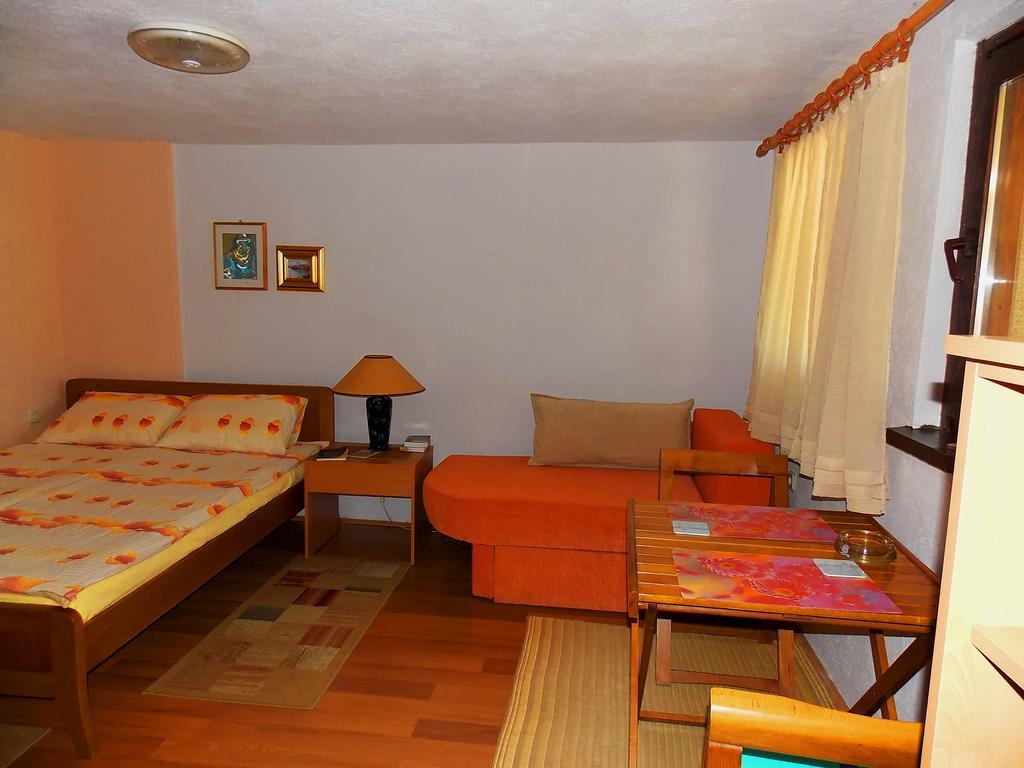 Zura Apartments Ohrid Phòng bức ảnh