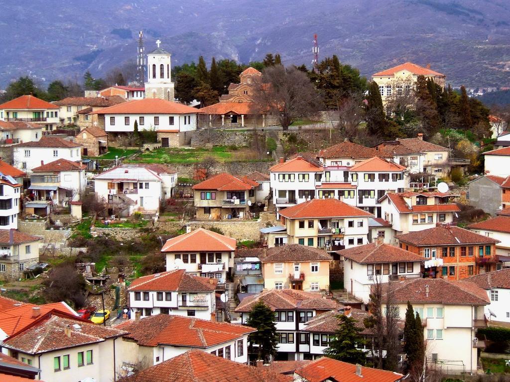 Zura Apartments Ohrid Phòng bức ảnh